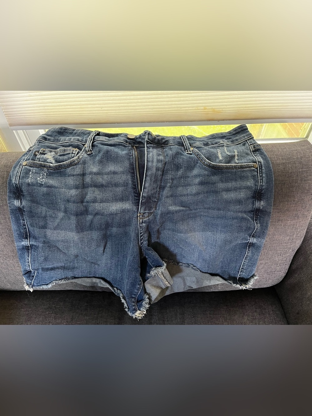Judy Blue Distressed Dark Blue Women Relaxed Denim Shorts
